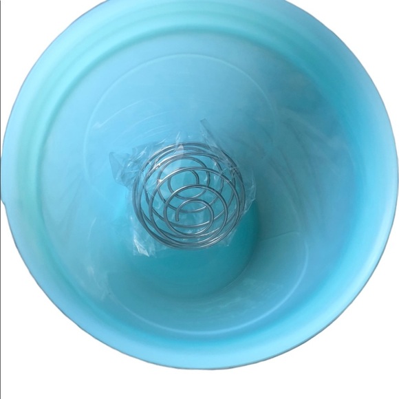 3pc Shaker Bottle - NWOT - Picture 4 of 5